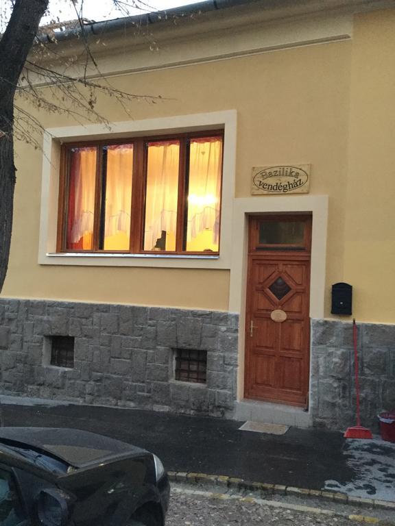 Bazilika Vendégház Eger Exterior foto